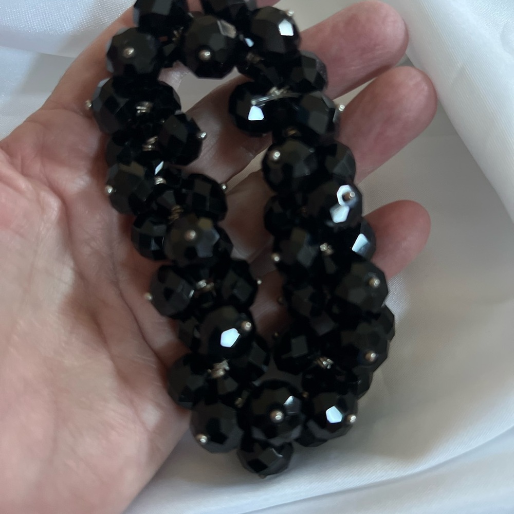 BRACELET Large Elegant Black Glass Beads. Stretch Elastic Fit NWOT